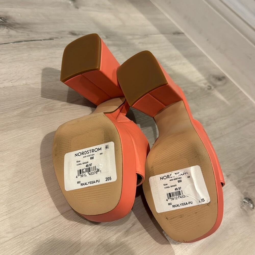 Nordstrom NWT block heel Slides Platform Sandals in Coral Bisque. - Picture 6 of 8